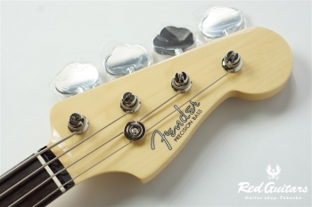 MADE IN JAPAN TRADITIONAL 60S PRECISION BASS® - 3Tone sunburst